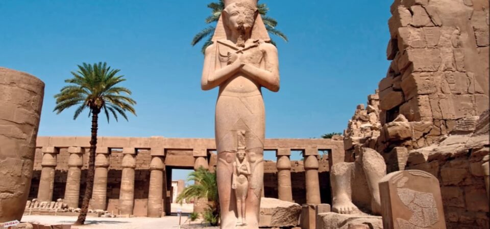 Private day tour to Luxor from Aswan by vehicle